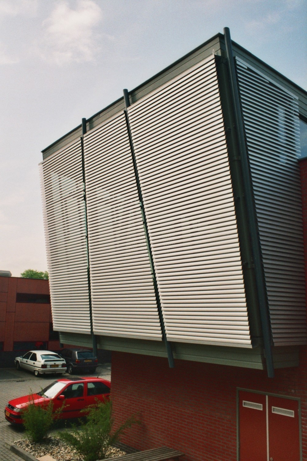 Поворотные алюминиевые ламели Sunshield