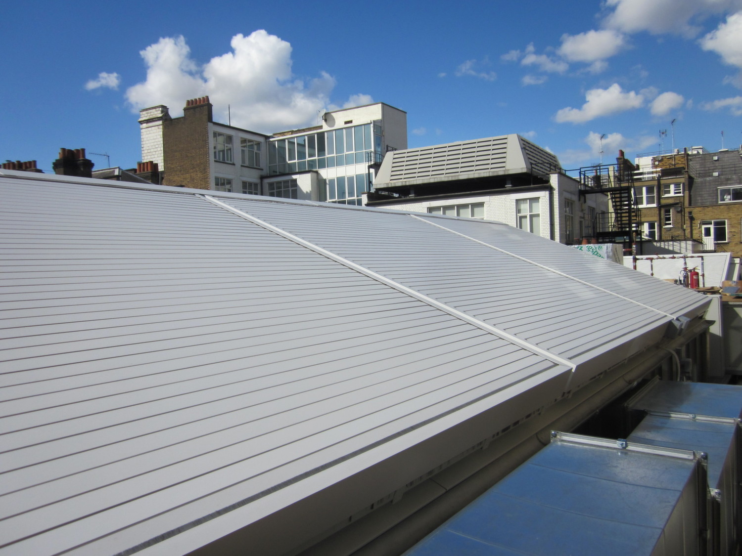 Поворотные алюминиевые ламели Sunshield