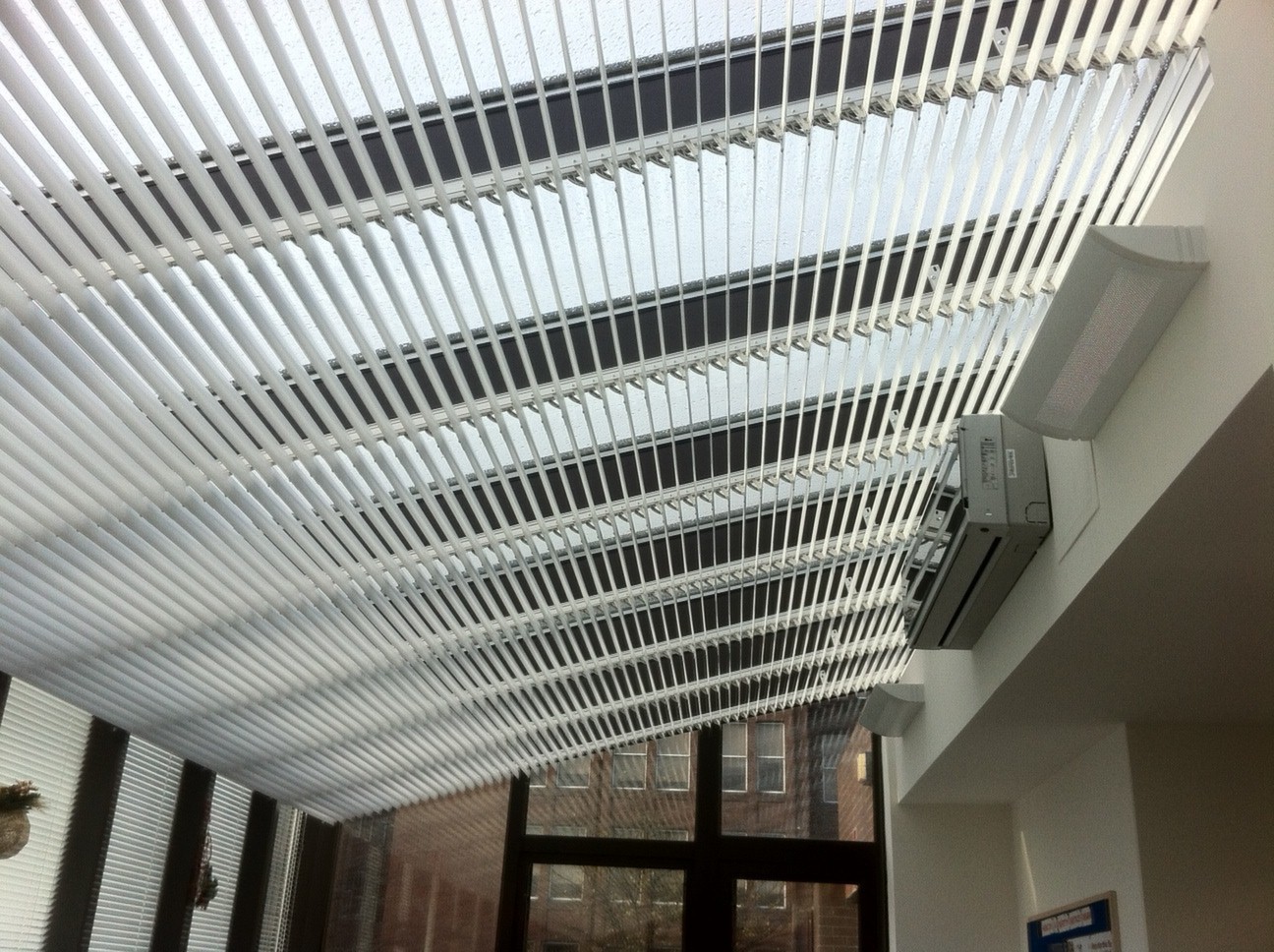 Поворотные алюминиевые ламели Sunshield