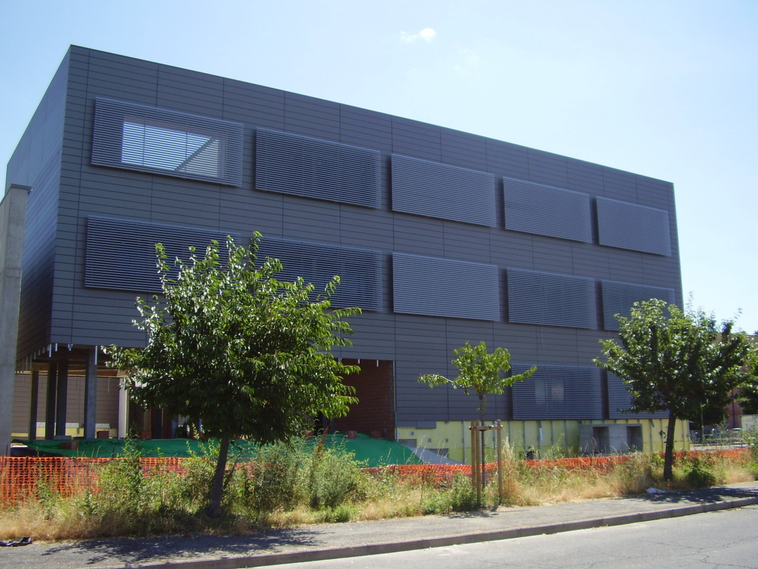 Поворотные алюминиевые ламели Sunshield